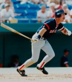 Red Sox to retire Boggs' number after Hall of Fame career